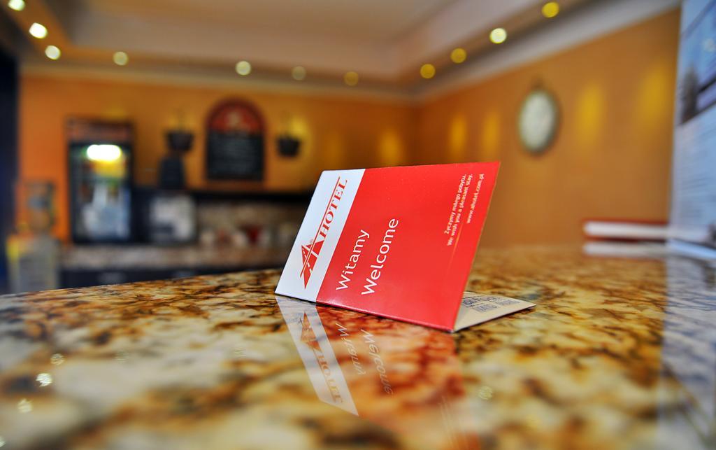 Ahotel Czechowice-Dziedzice Buitenkant foto